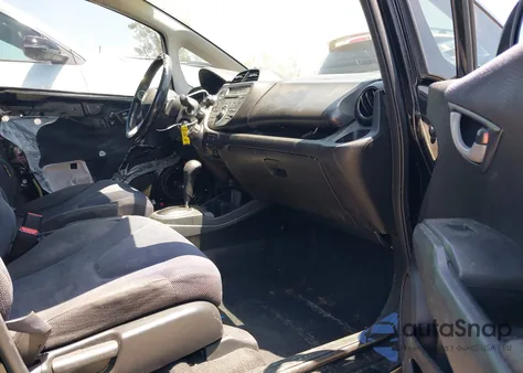 2013 Honda Fit Sport z USA, uszkodzony, nr VIN JHMGE8H52DC002897